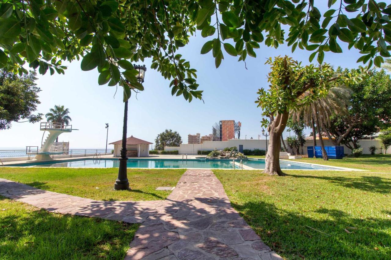 Castle Beach House Luxury Beachfront Villa Malaga Exterior photo