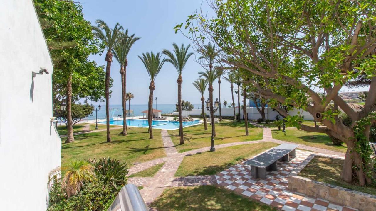 Castle Beach House Luxury Beachfront Villa Malaga Exterior photo