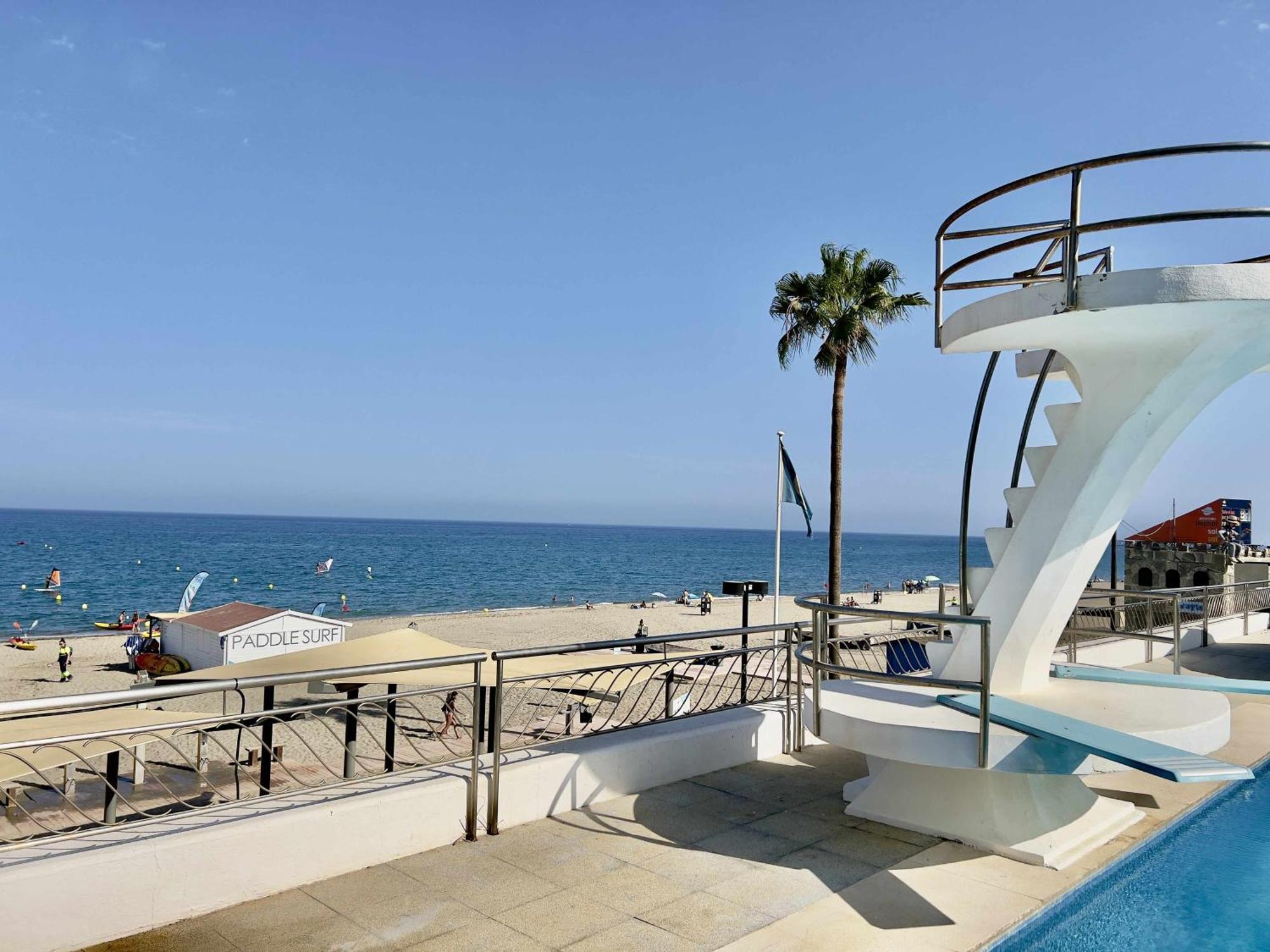 Castle Beach House Luxury Beachfront Villa Malaga Exterior photo
